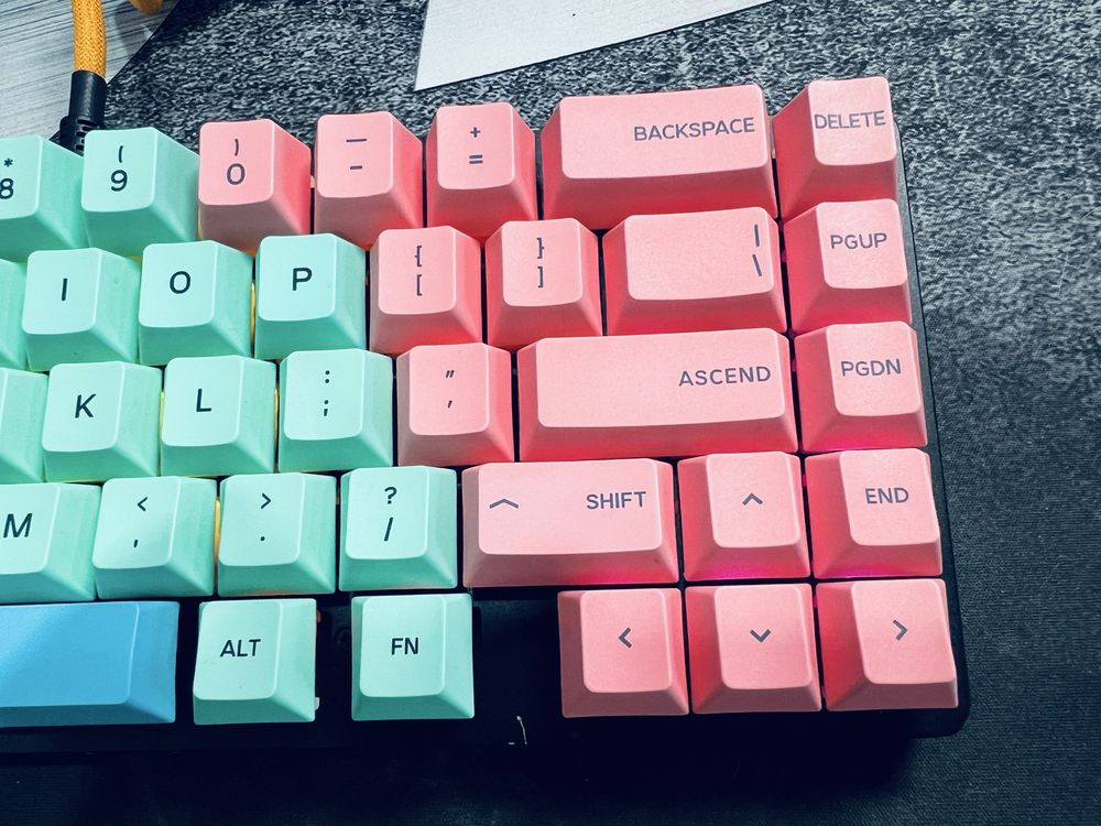 Ігрова механічна клавіатура Glorious GMMK2 Compact 65%