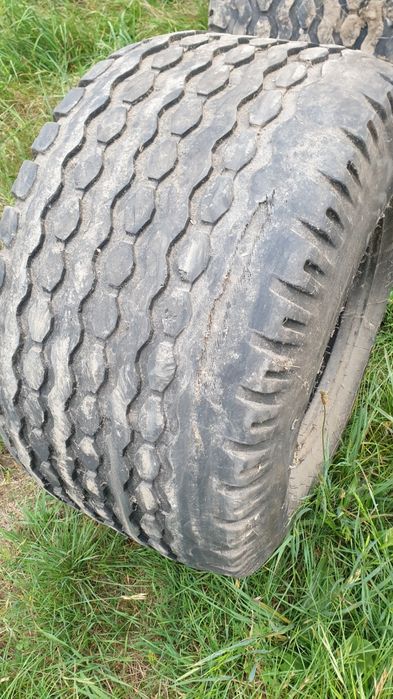 Zestaw opon rolniczych MITAS 500/50 R17  PRZYCZEPA -PRESA-ROZRZUTNIK