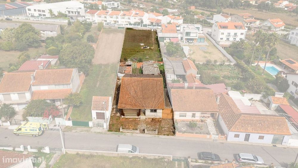 Moradia T4 para venda