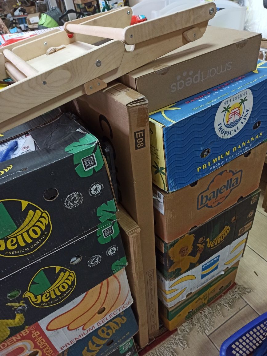 Palety amazon Niemcy kartony