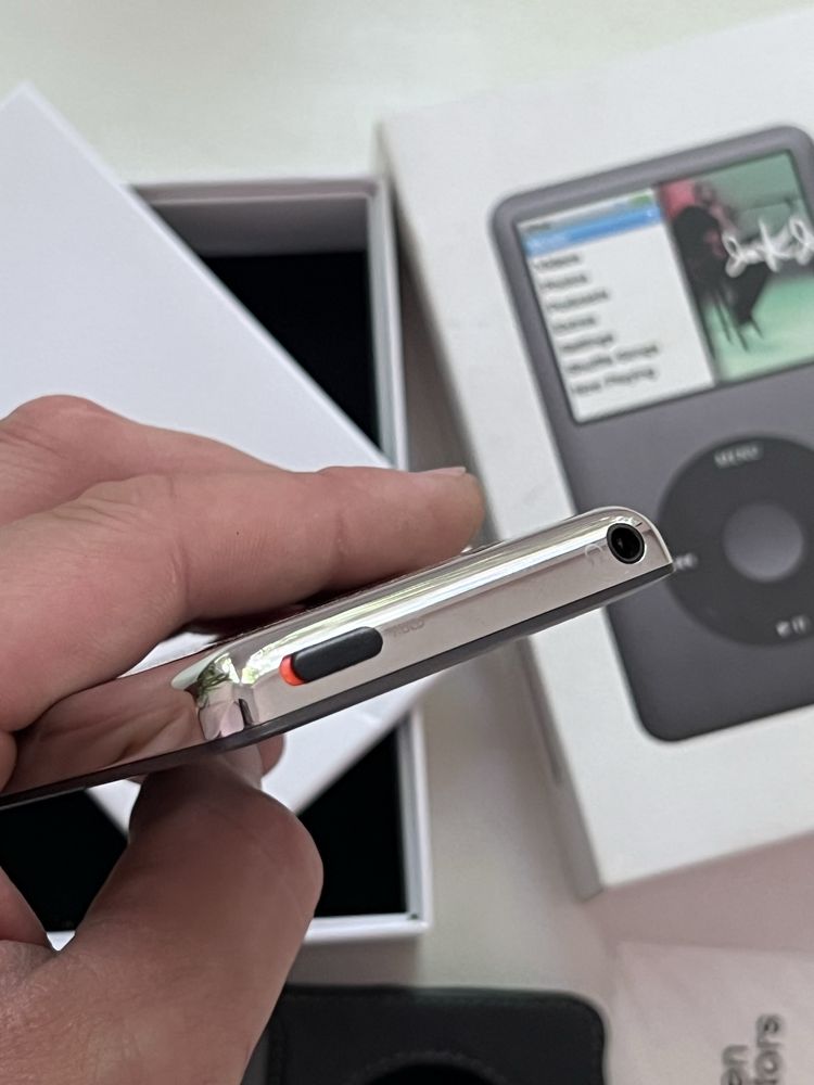 iPod Classic 6.5th 120gb комплект