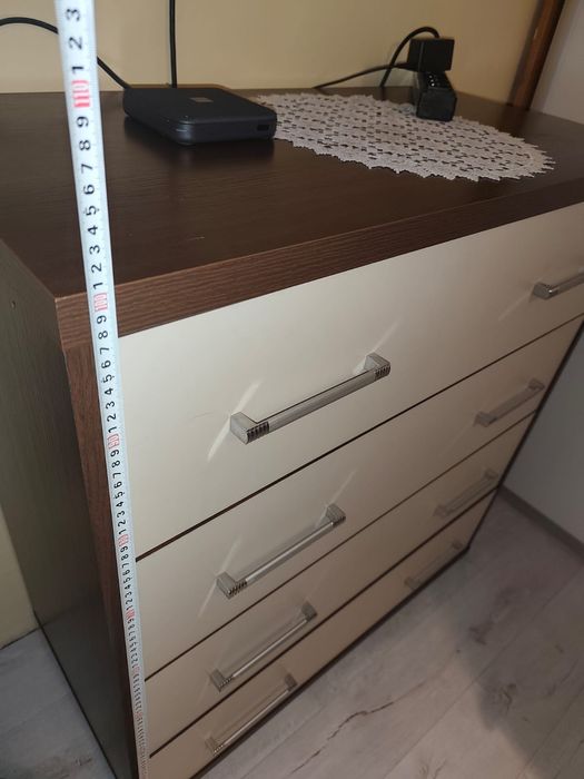Komoda w dobrym stanie