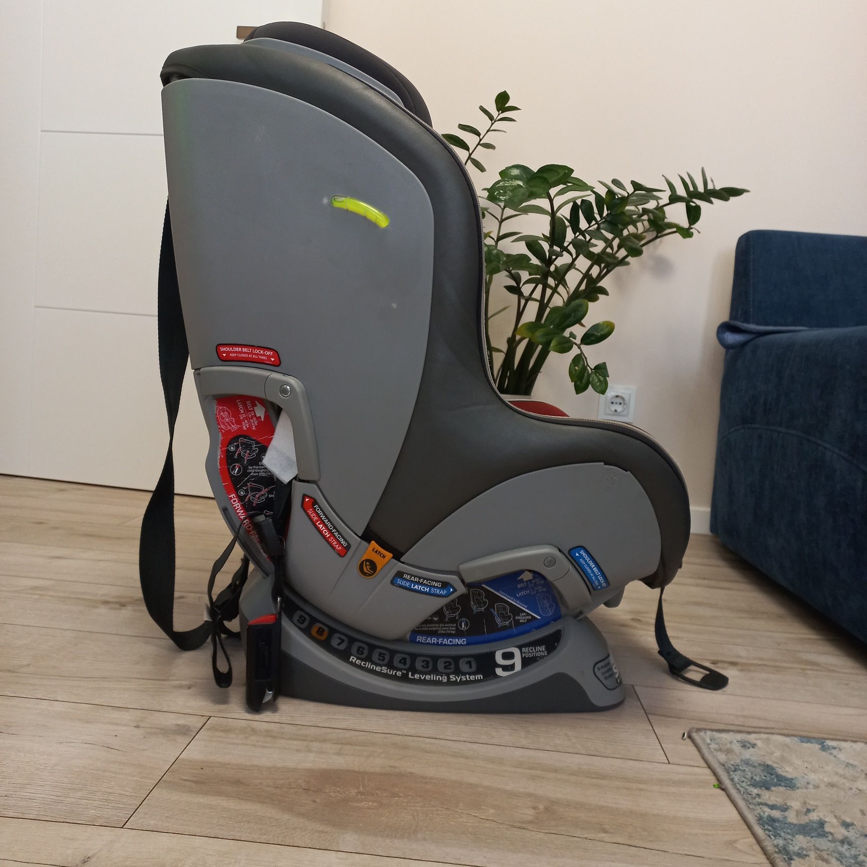 Автокрісло chicco Nextflit