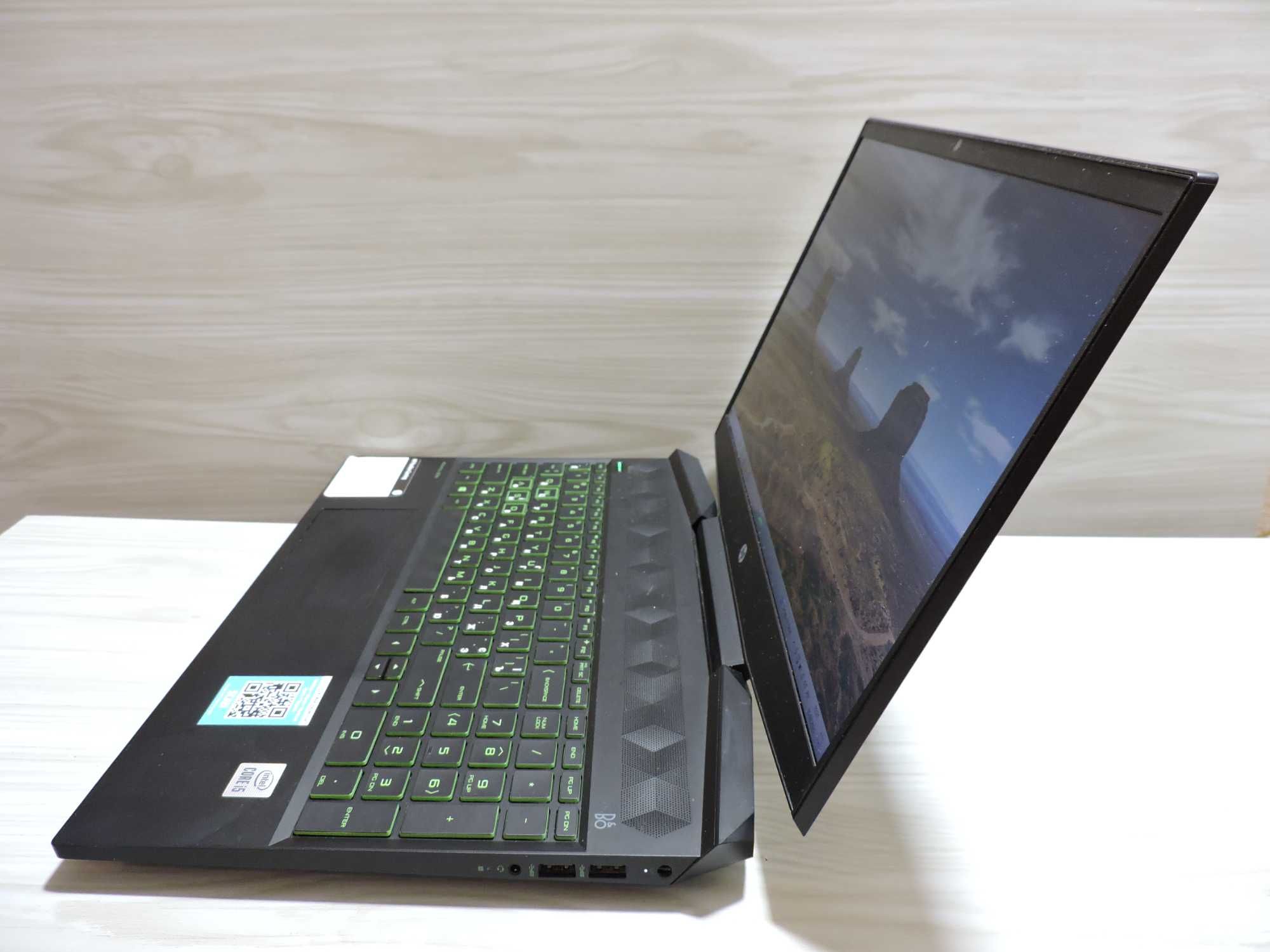 HP Pavillion /15.6 FHD IPS/I5 10300H/16GB/SSD 512Gb/UHD/подсветка