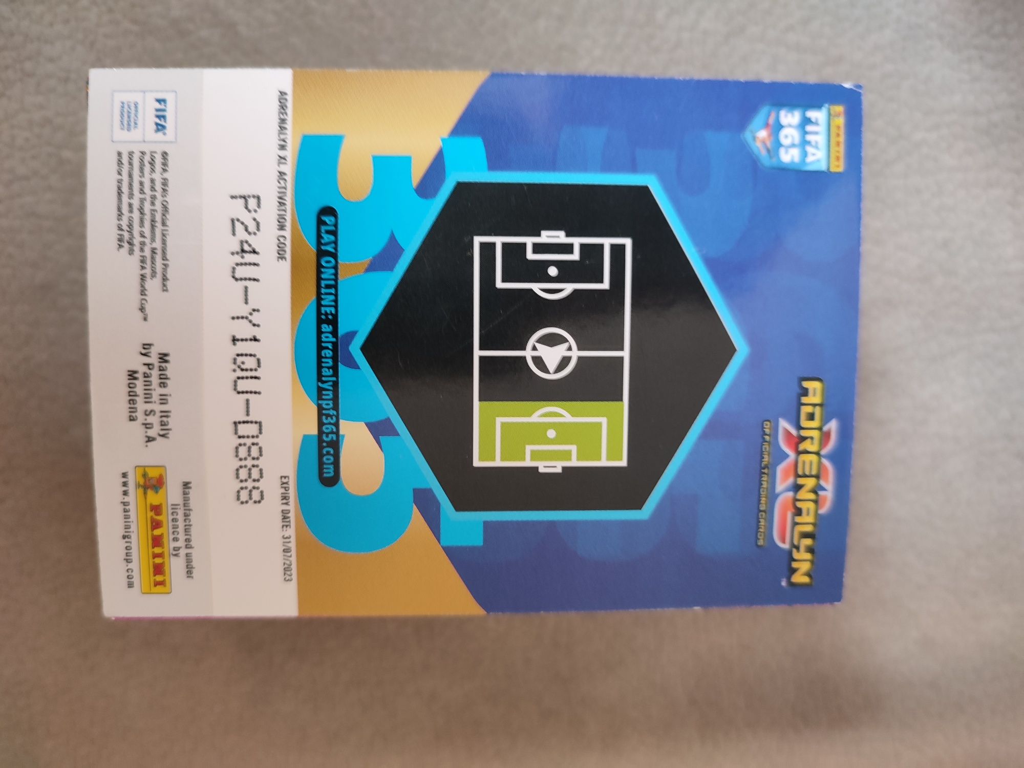 Zestaw karty piłkarskie Adrenalyn Panini FIFA365 - 96 szt.