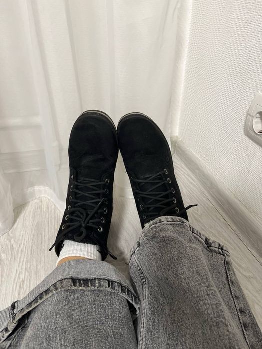 Жіночі черевики зимові