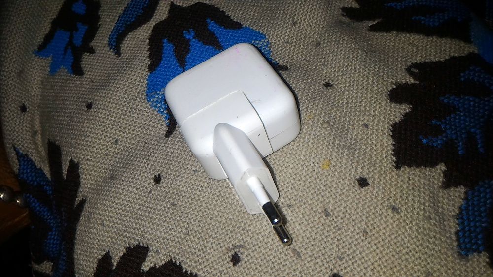 Adaptador de energia USB Apple A1205 para iPod e iPhone