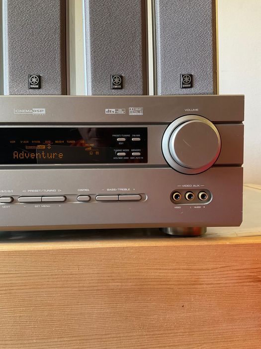 Sistema de Som + Amplificador RX-V440RDS + Subwoofer Yamaha