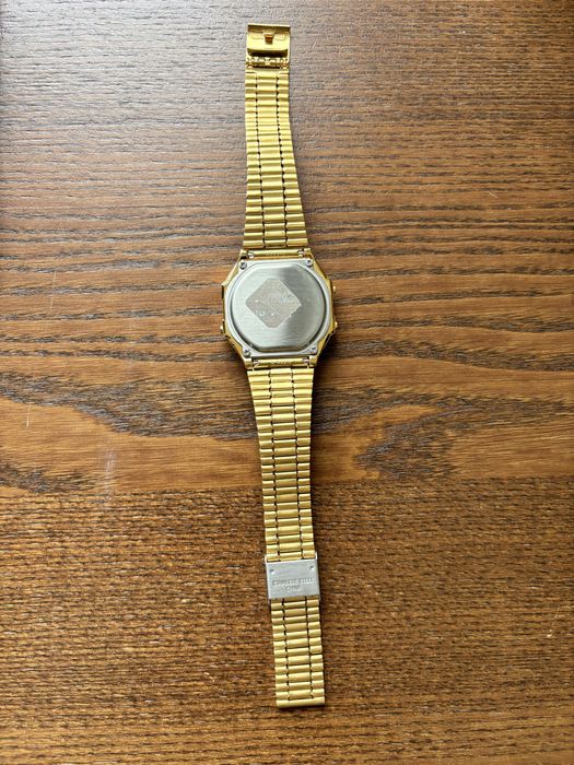 Zegarek Casio A168W złoty jak nowy