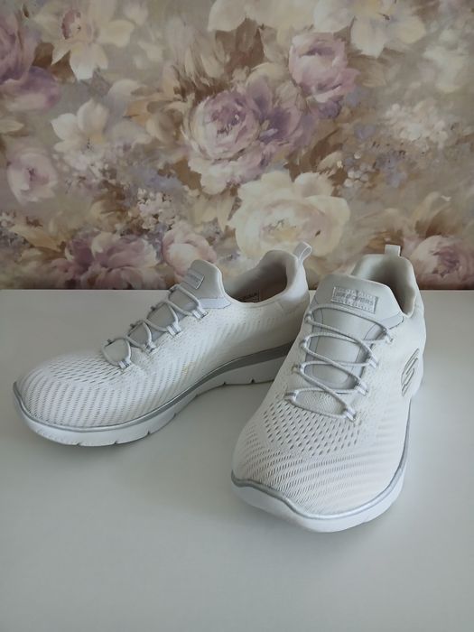 Жіночі кросівки Skechers Summits