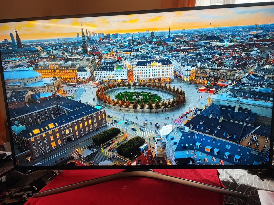 Телевізор samsung 58"