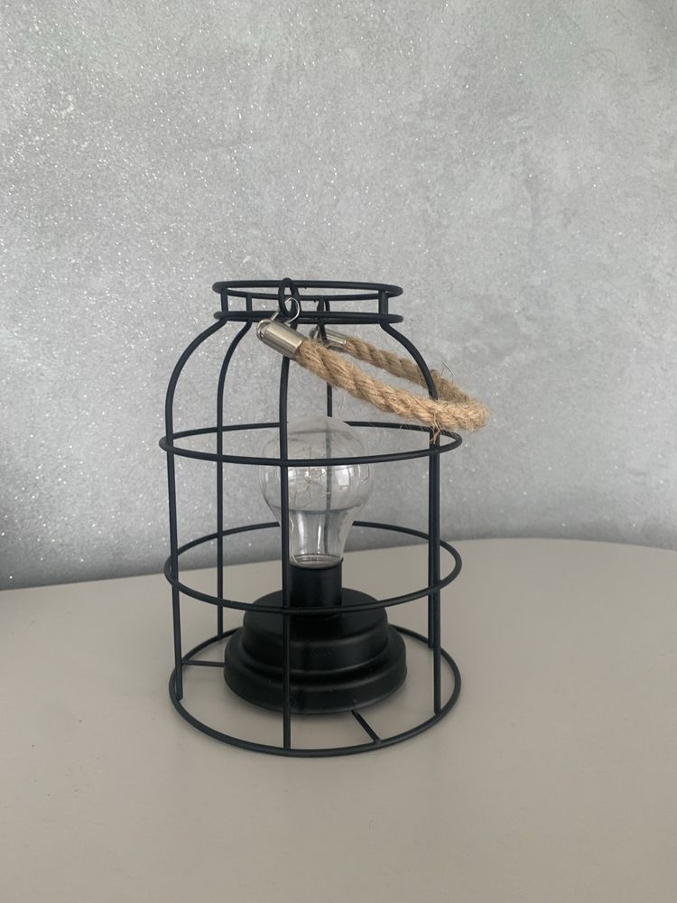 Lampka dekoracyjna  led na baterie