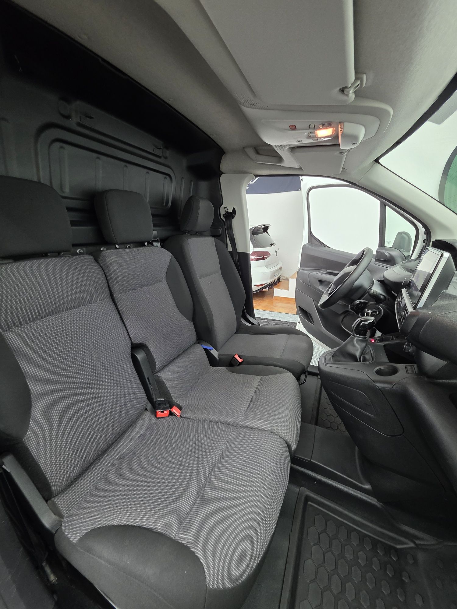 Peugeot Partner 11-2020