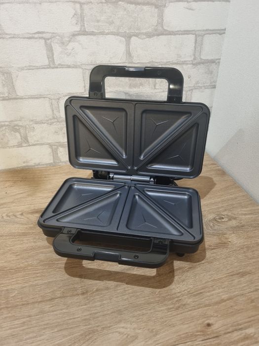 Бутербродниця Profi cook