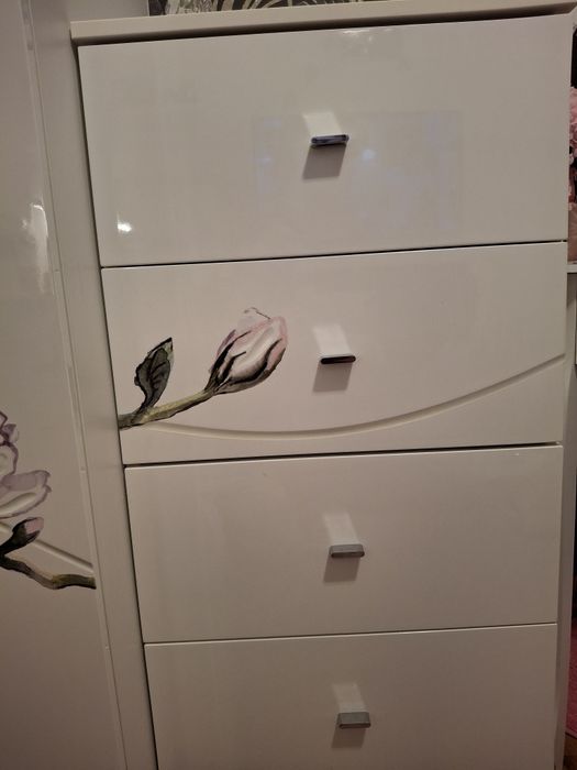 Sprzedam szafę i komodę MEBLIK model GRACE