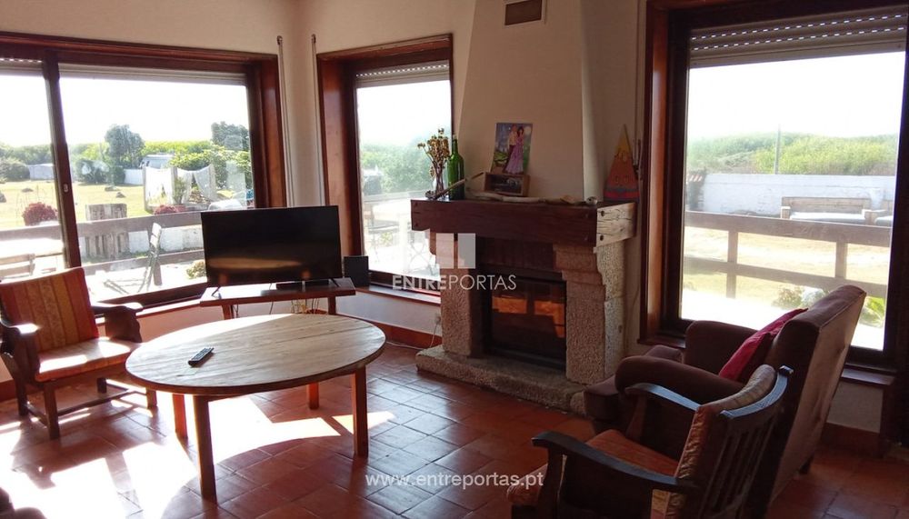 Moradia em frente à praia para venda, Âncora, Caminha