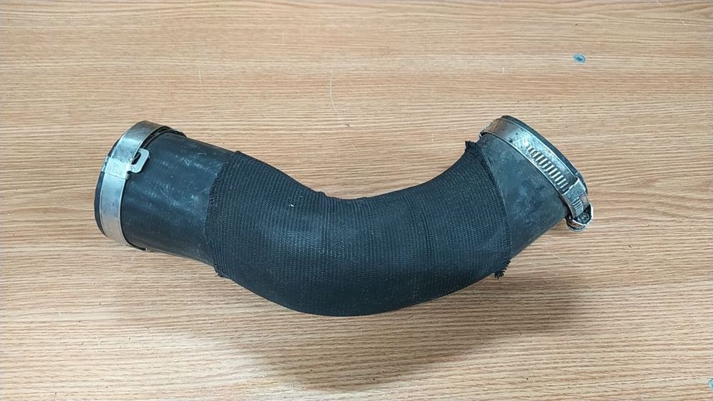 Porsche cayenne 9y0 патрубок інтеркулера 4m0145738ba