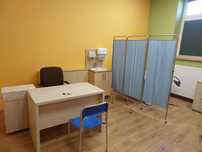 gabinet lekarski lub kosmetyczny wynajmę (dostępne dwa z zapleczem)