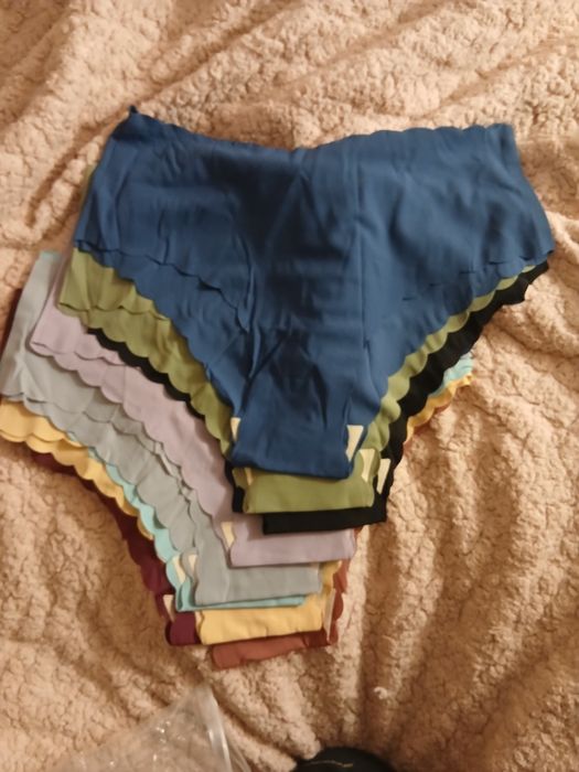 Продам  женские  трусы