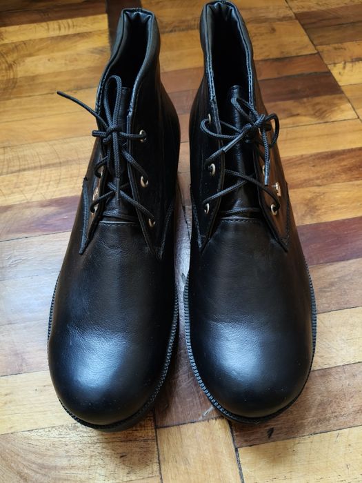 Чоботи демісезон 39р