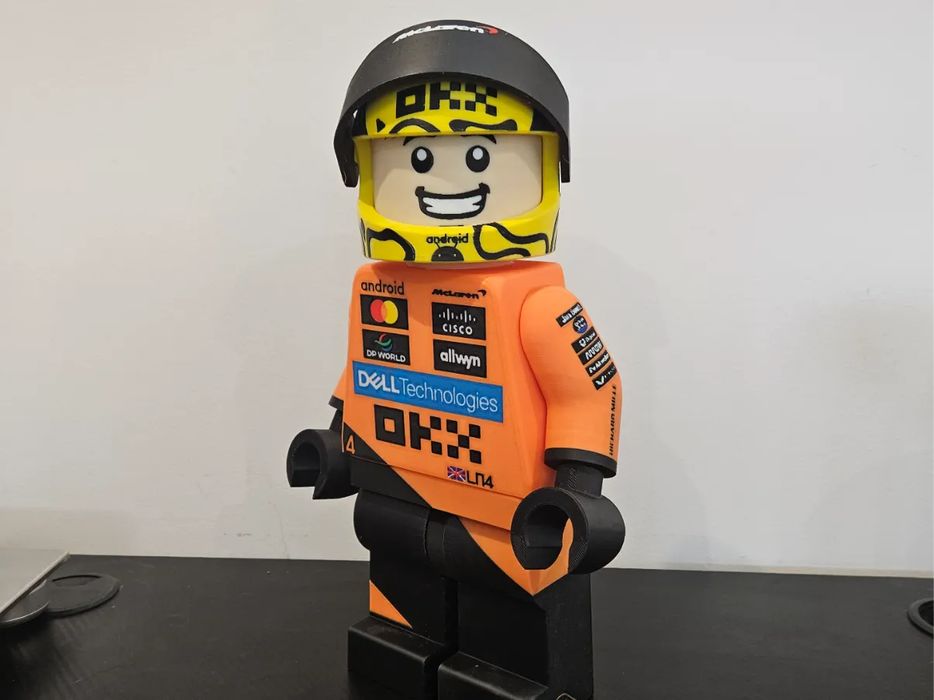 Miniatura Lando Norris Mclaren F1 - 31cm