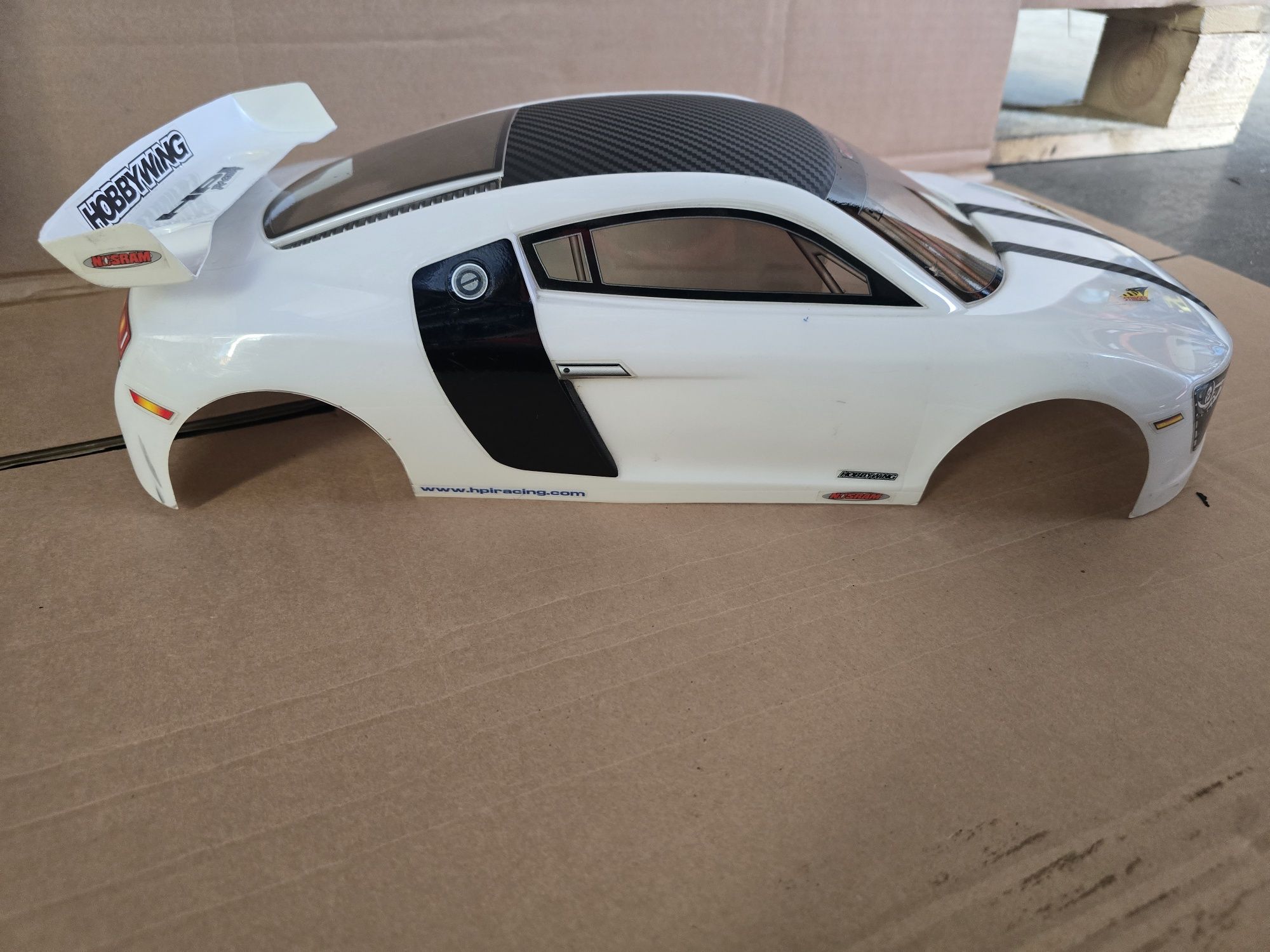 Karoseria rc audi r8 1:10