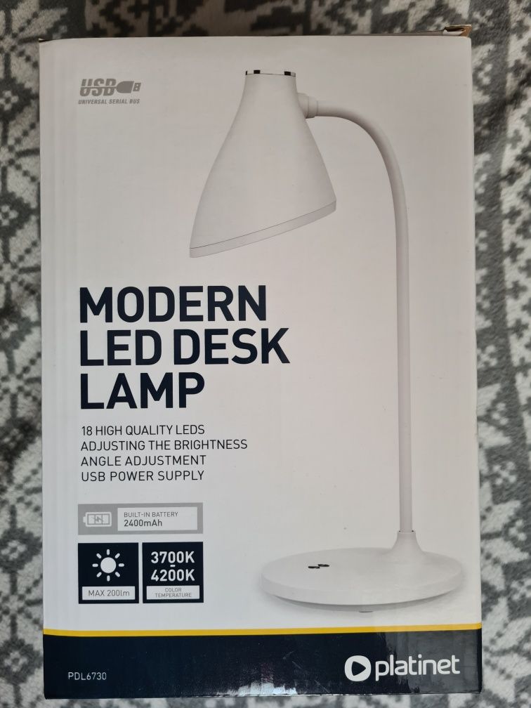 Nowa Lampa na biurko LED wbudowana bateria