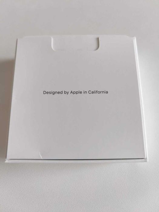 Apple AirPods 3 зарядний кейс чохол