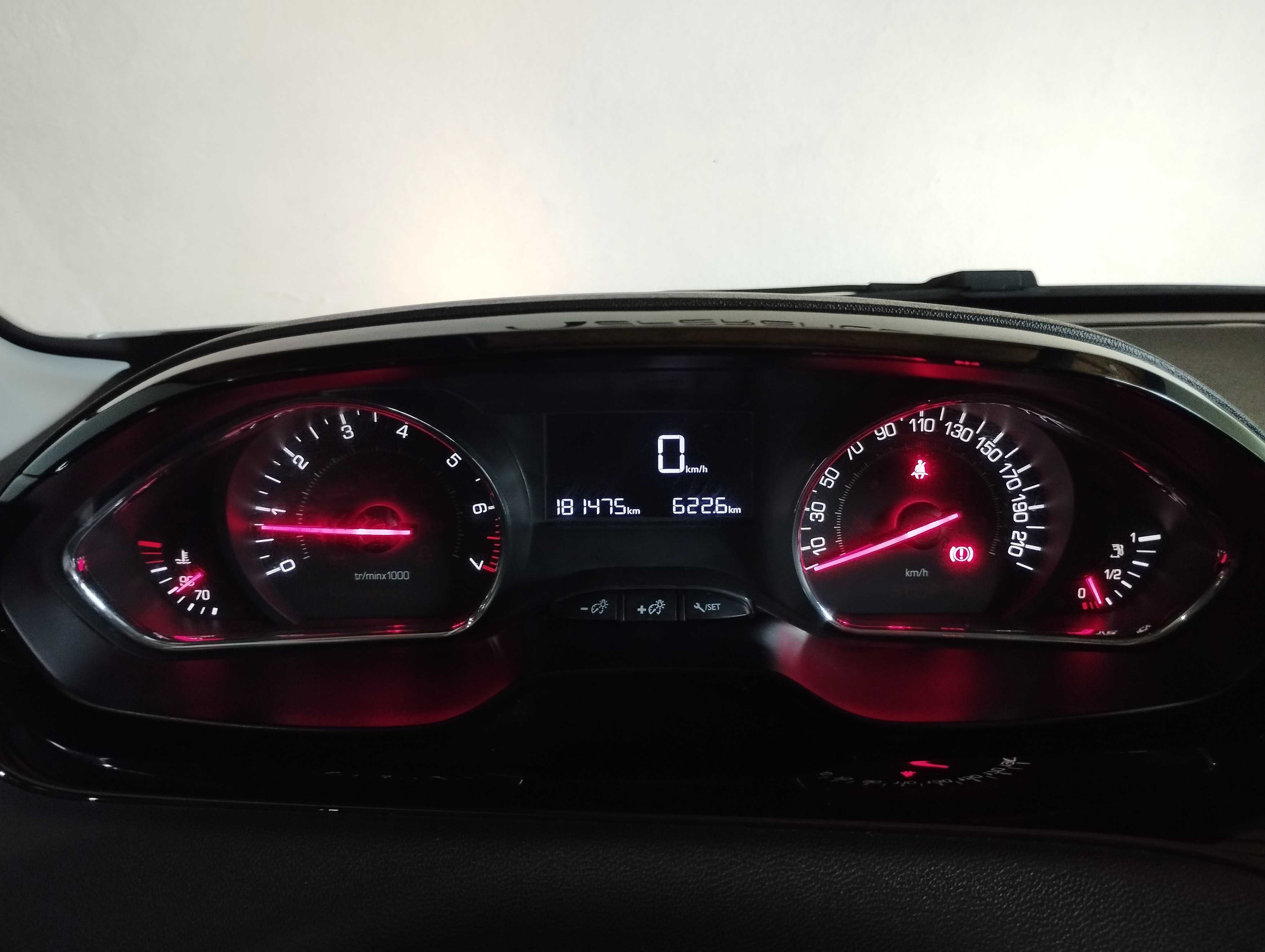 Peugeot 208 1.2 e-VTI Style
