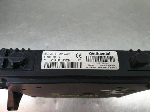 Módulo confort RENAULT Megane III (BZ0_)