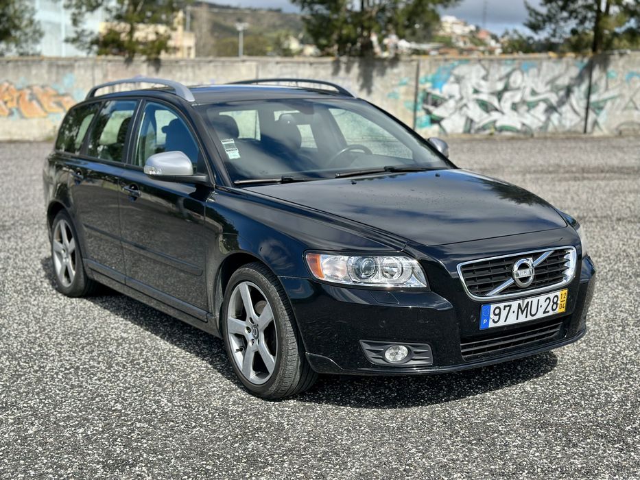 Volvo v50 R desing 1.6 de 125 cv 2012 nacional