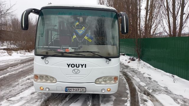 Продам автобус YOUYI 6831