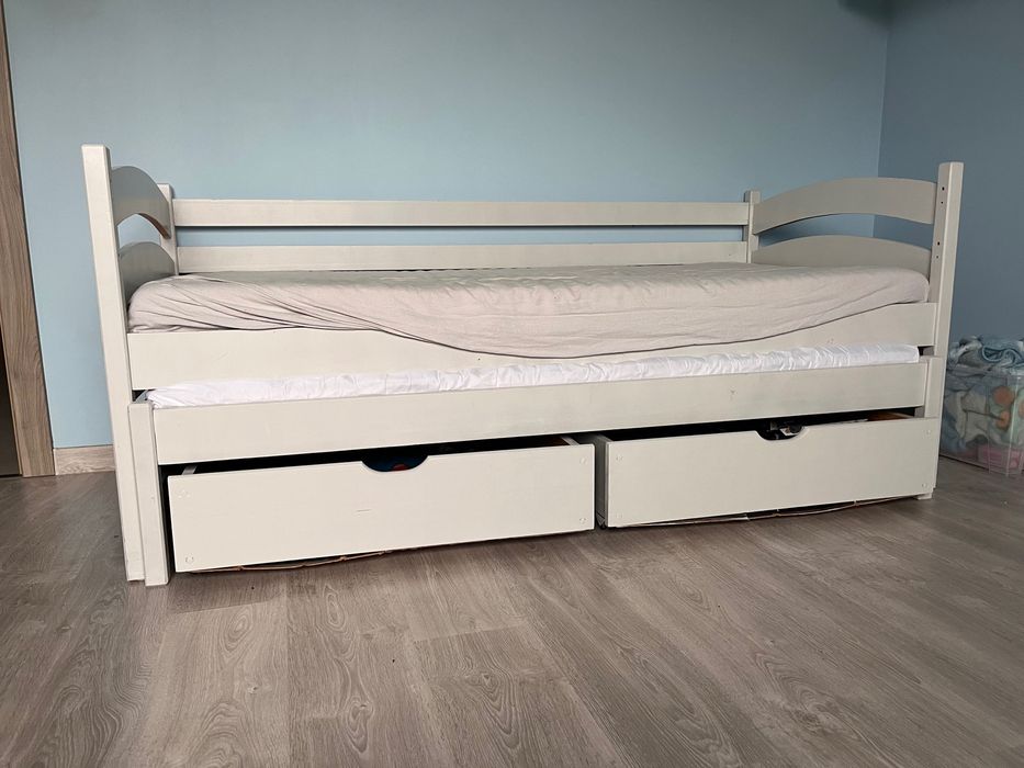 Łóżko podwójne-wysuwane/szuflady 180/90