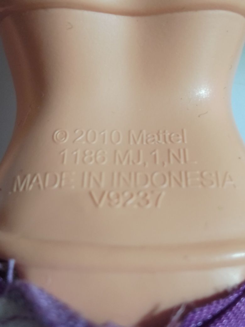 Barbie Roszpunka Matell 2010