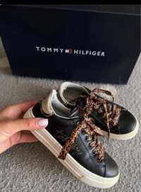 Sneakersy Tommy Hilfiger, rozmiar 29