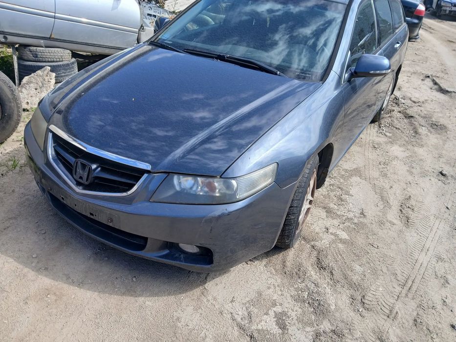 honda accord tourer VII NH658P fotel fotele kanapa deska kokpit podsufitka boczek boczki klamka