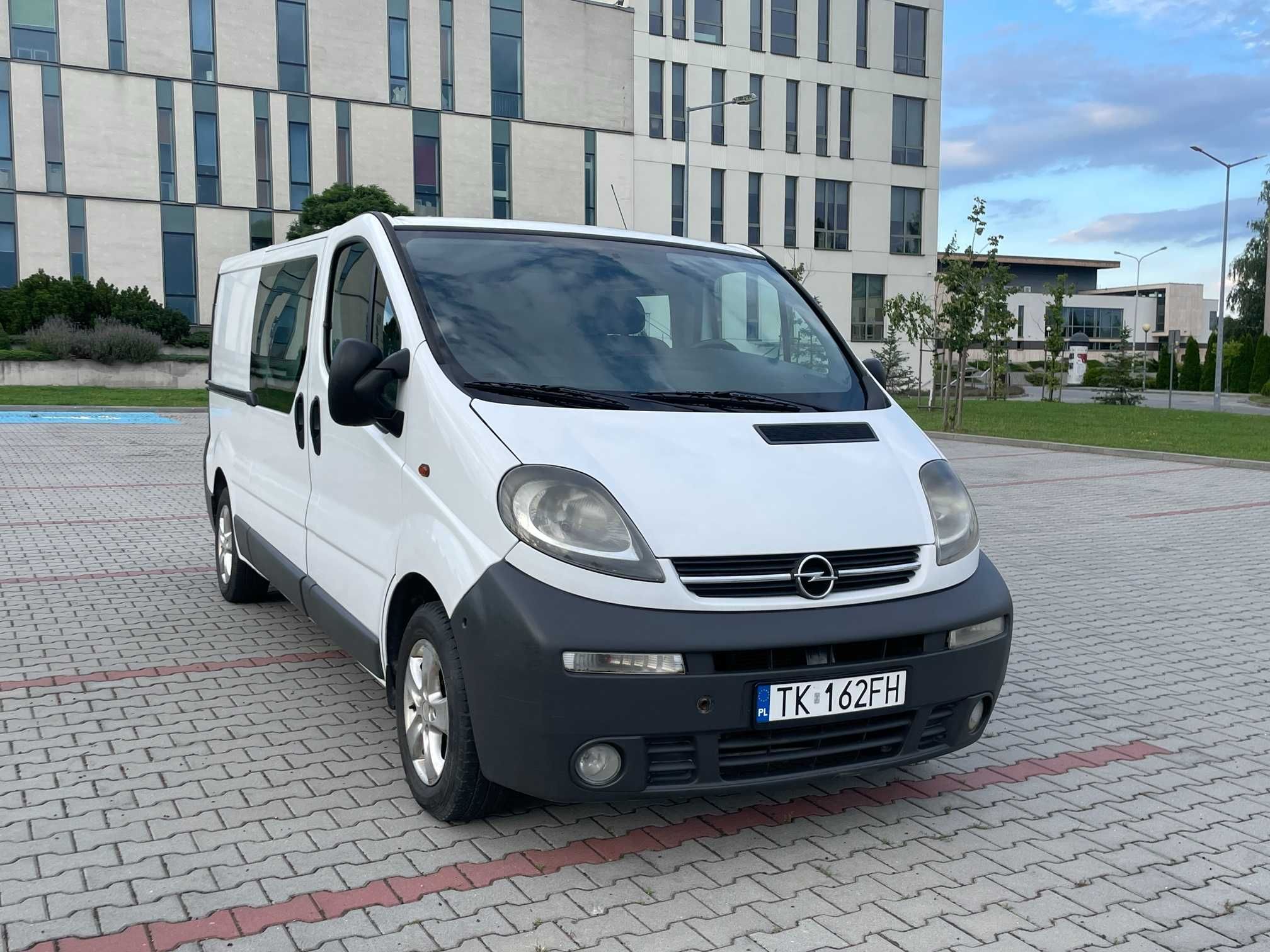 Opel Vivaro 1.9CDTI 5/6-os Klima, Long, Hak, Polecam!!!