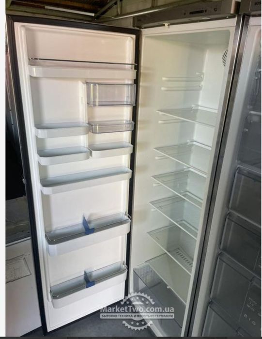 Холодильник + Морозильна камера "Bosch" Нержавіюча сталь (A121101)