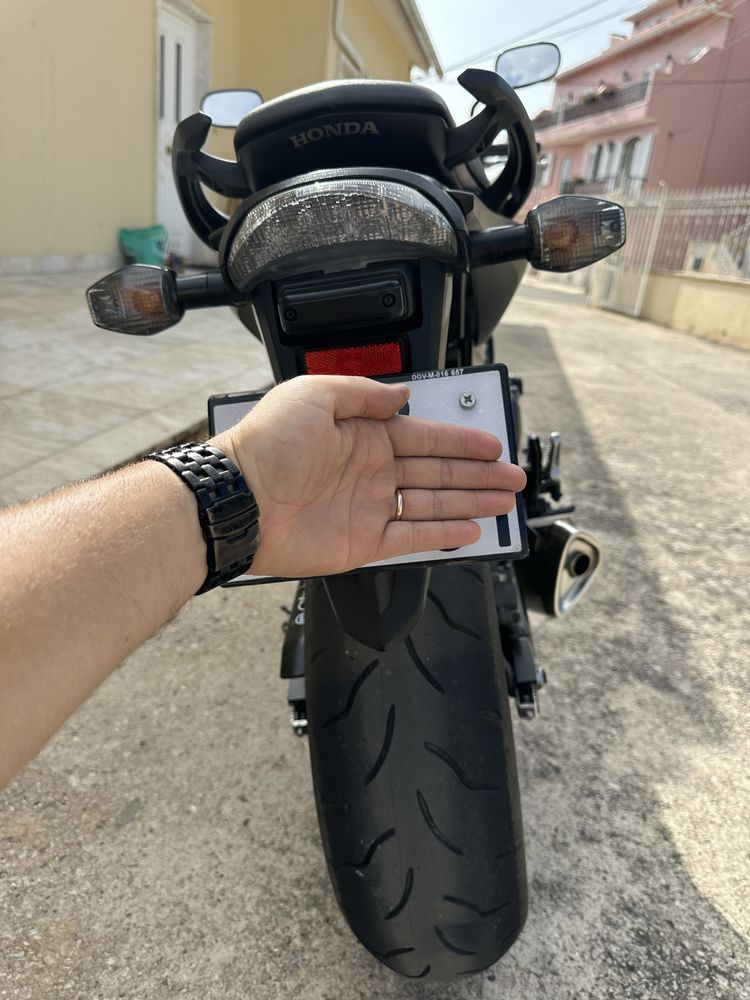Honda hornet 2010