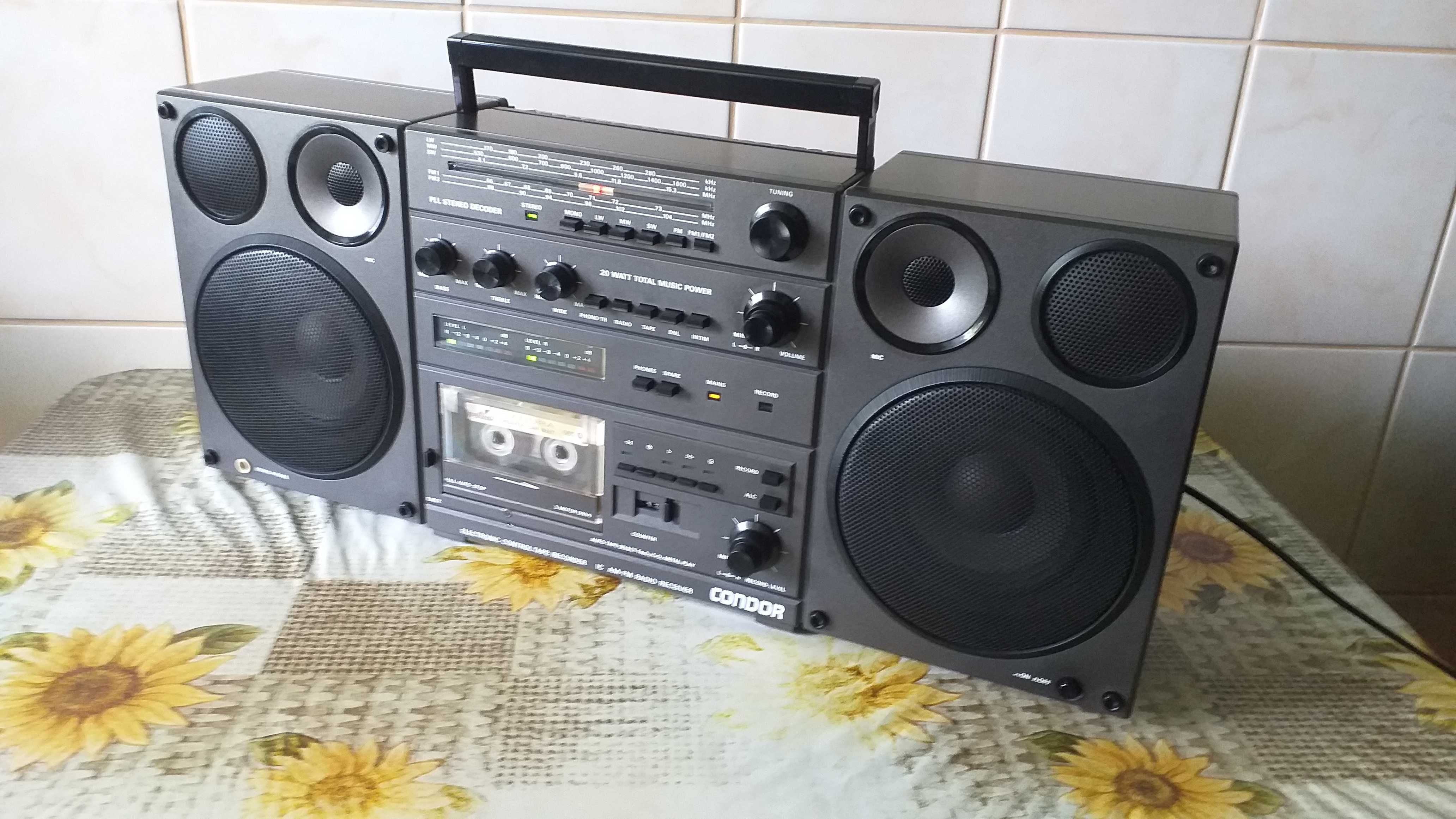 Radiomagnetofon Condor
