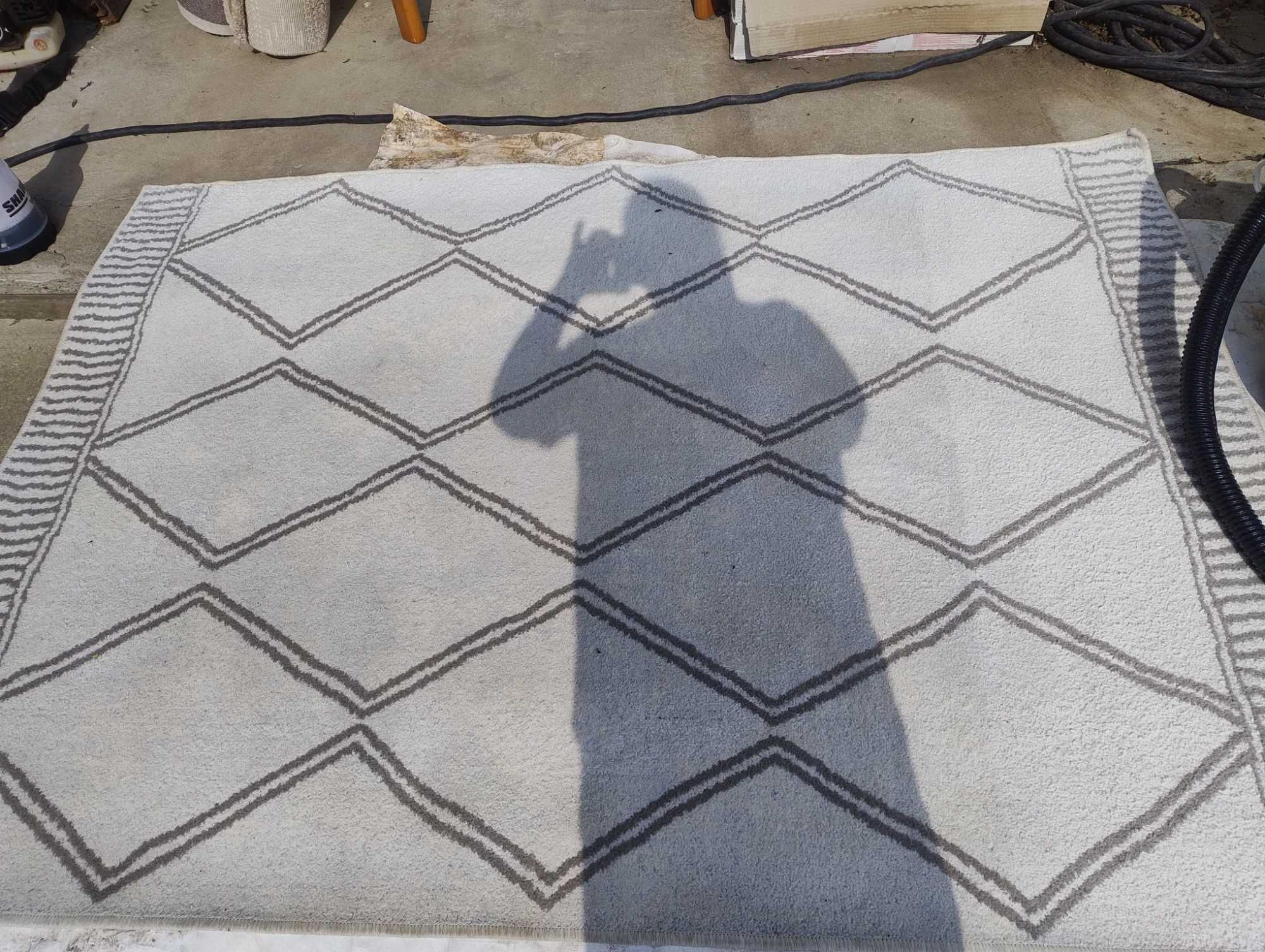 Wynajem odkurzacza Karcher Puzzi 10/1
