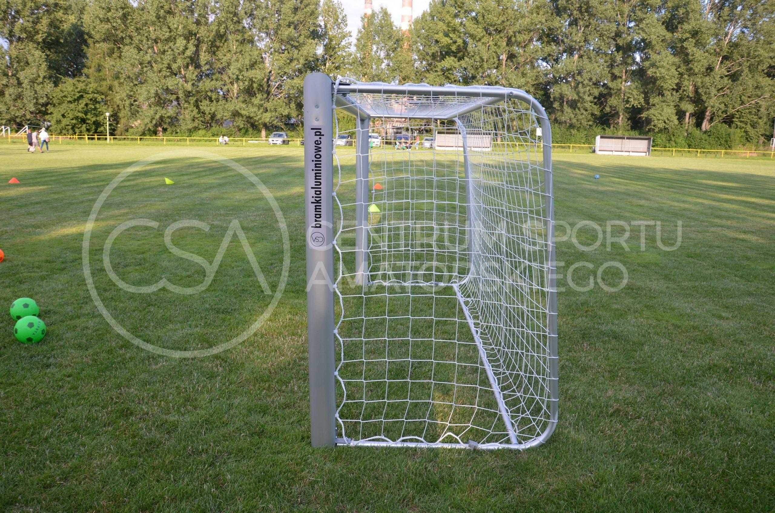 Bramka aluminiowa do piłki nożnej 3×1 OWAL TYP2 PRO