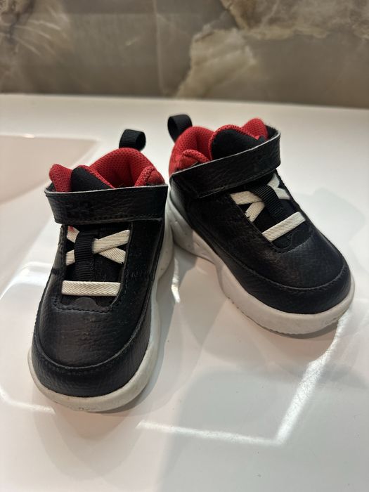 Взуття для дівчинки/хлопчика 20-21, 22