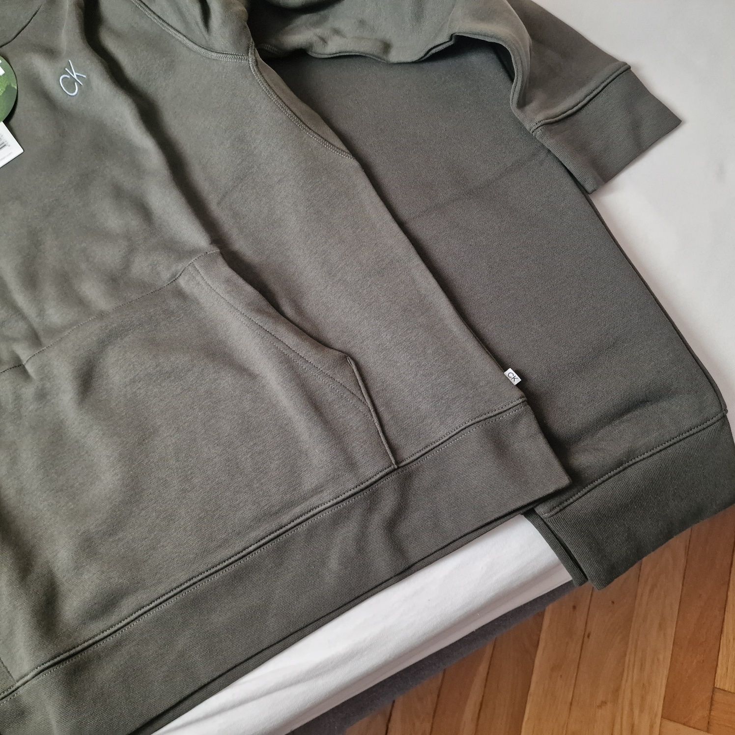 Dresy grube  Calvin  Klein  r. L