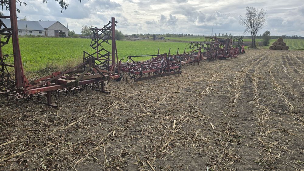 Agregat przedsiewny,uprawowy.Brony. Kongskilde.Brony  Doublet Record