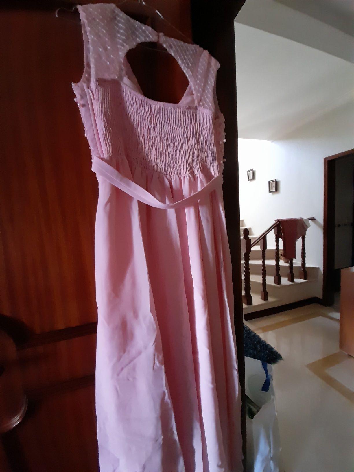 Vestido comprido  em rosa