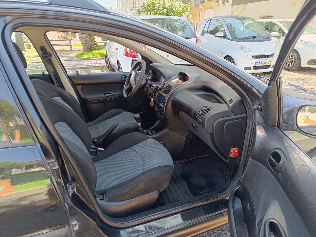Peugeot 206 1.4 03