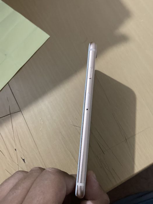 Vendo iphone 8 64gb com ecra rachado