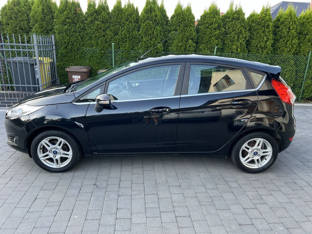 Ford Fiesta/5D/Nowy Rozrząd/Titanium/Sync/Led/Benzyna