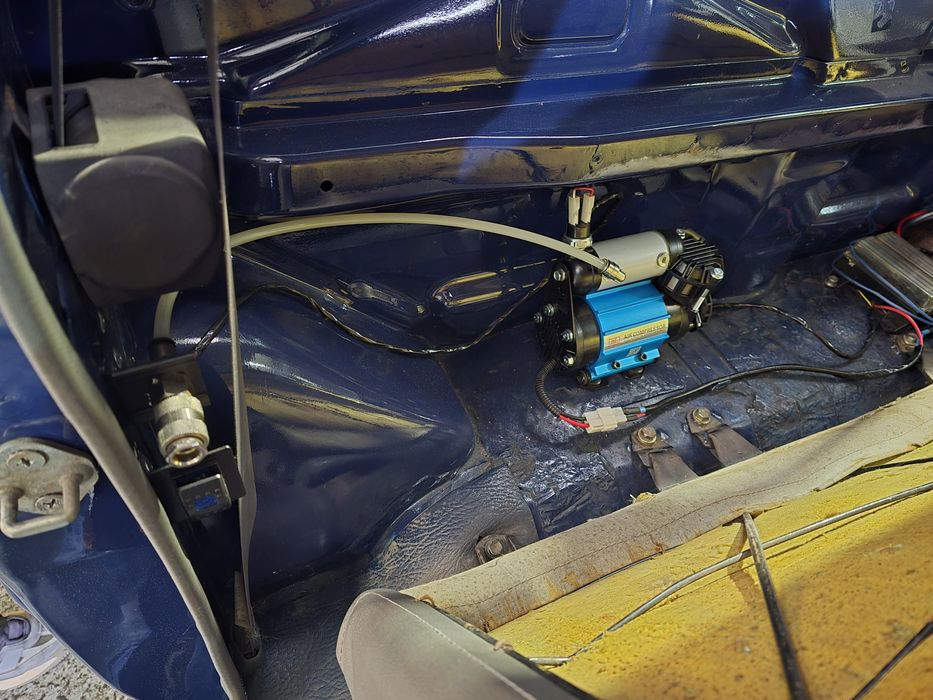 Toyota Hilux 4x4 - VW Taro 2.4Td turbo intercooler